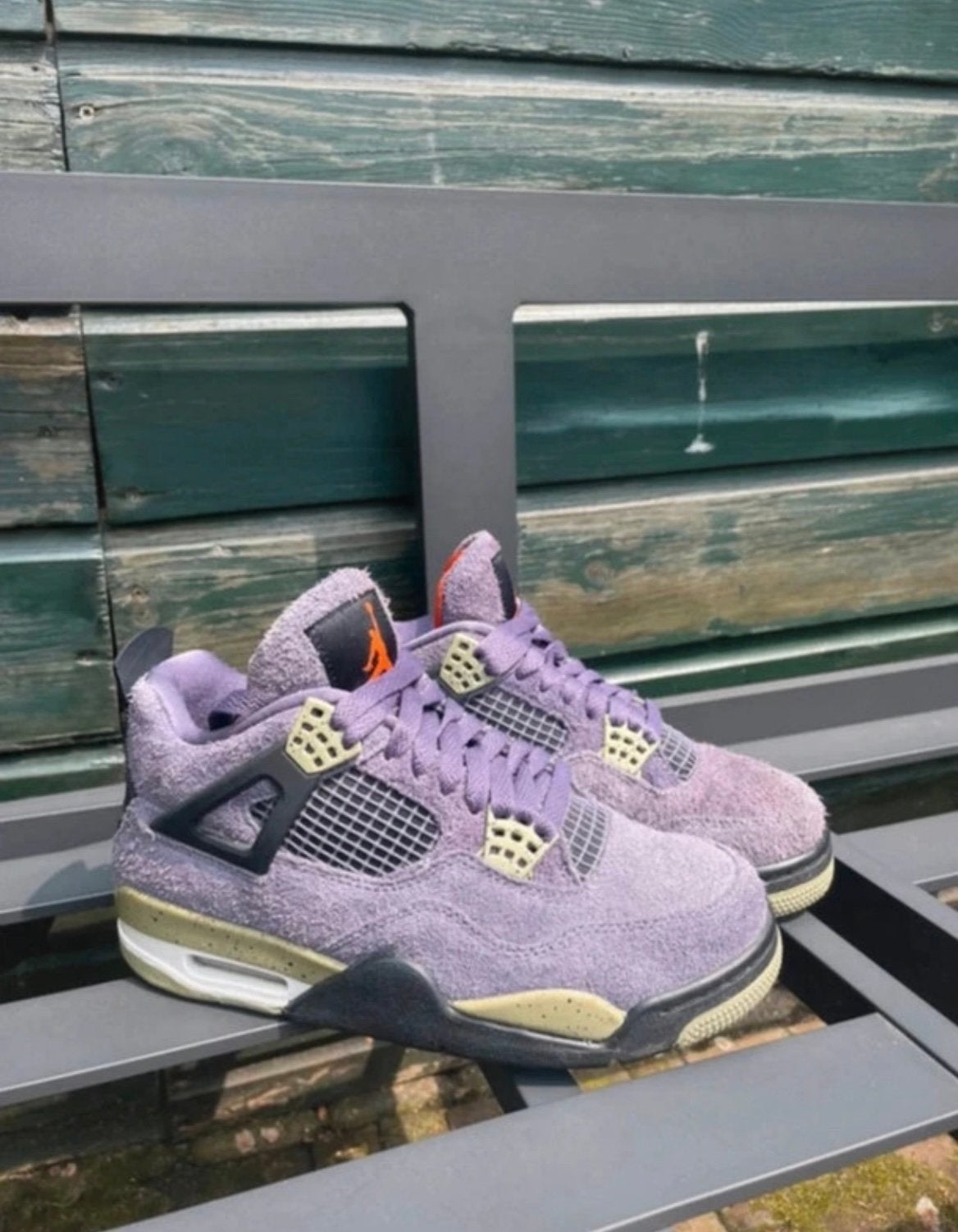 Originele Nike Air Jordan 4 Retro Canyon Purple, Kleding | Dames, Overige kleuren, Ophalen of Verzenden, Sneakers of Gympen, Zo goed als nieuw
