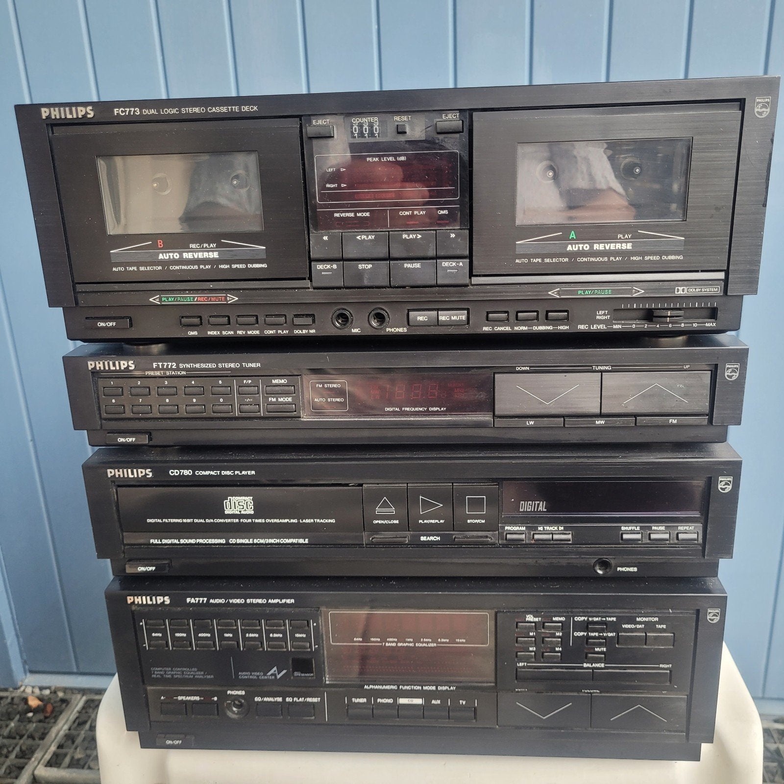 Philips Stereo set  F 700  Serie ., Ophalen, Zo goed als nieuw, Philips