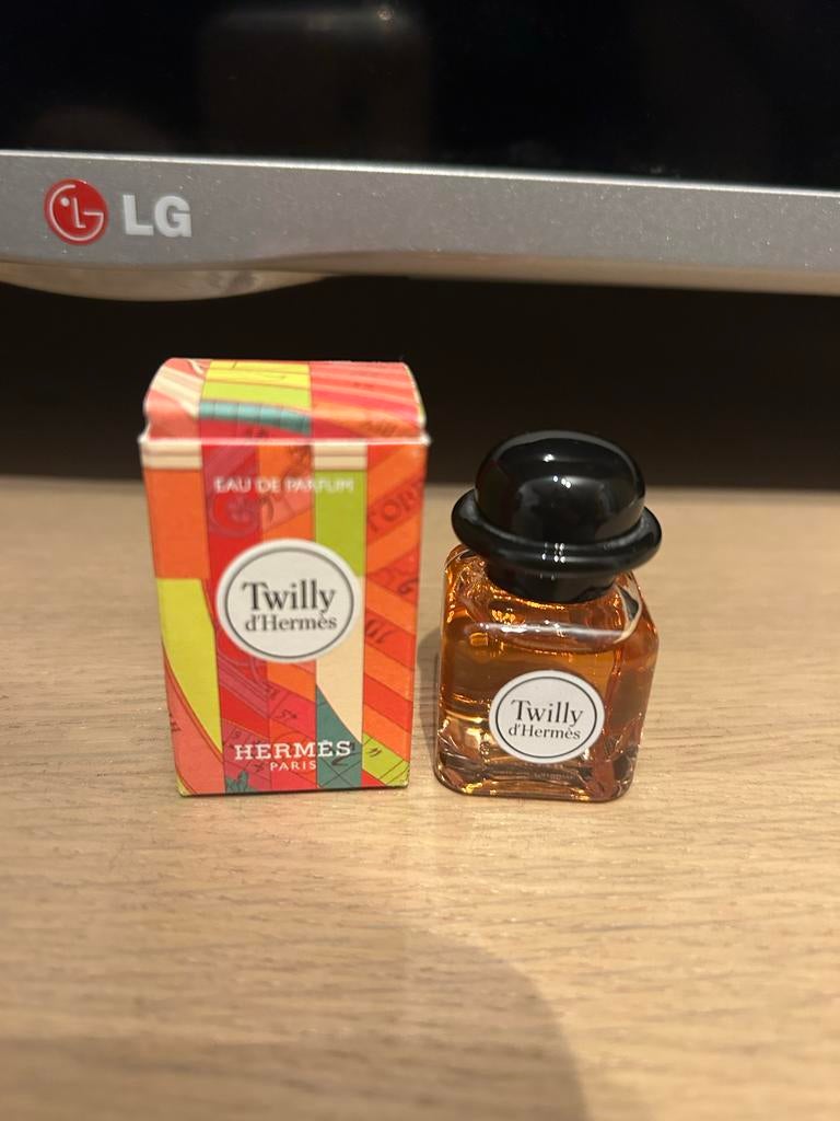 Hermès Twilly d'Hermès Eau de Parfum Miniatuur, Sieraden, Tassen en Uiterlijk, Uiterlijk | Parfum, Ophalen of Verzenden, Zo goed als nieuw