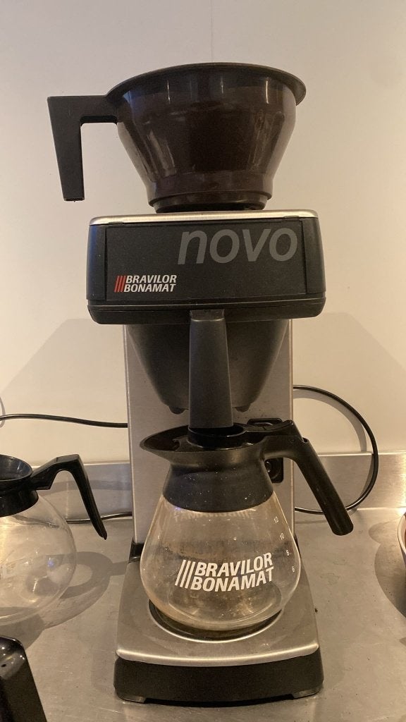 koffiezetapparaat Bravilor, 10 kopjes of meer, Ophalen, Gebruikt, Koffiemachine
