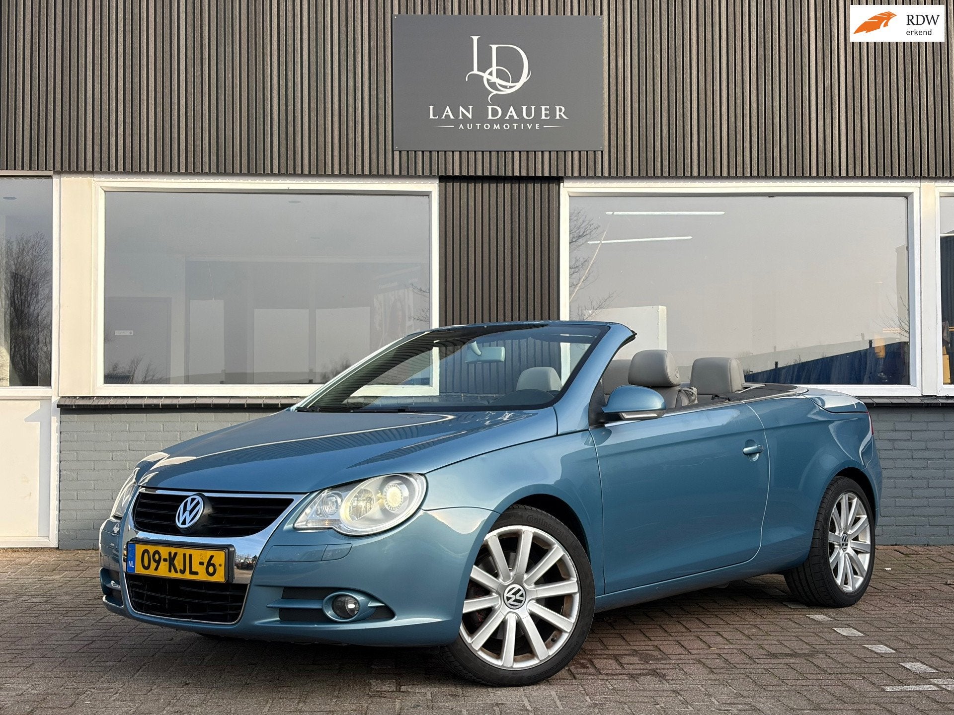 Volkswagen Eos 2.0 T-FSI / Leder / Automaat / LEES TEKST, Auto's, Gebruikt, 4 cilinders, Bedrijf, Eos
