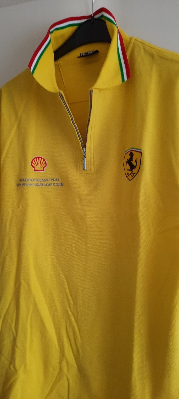 Ferrari Polo Shirt Geel Maat M - Spa Francorchamps 2005, Kleding | Heren, Ferrari, Maat 48/50 (M), Geel, Ophalen of Verzenden