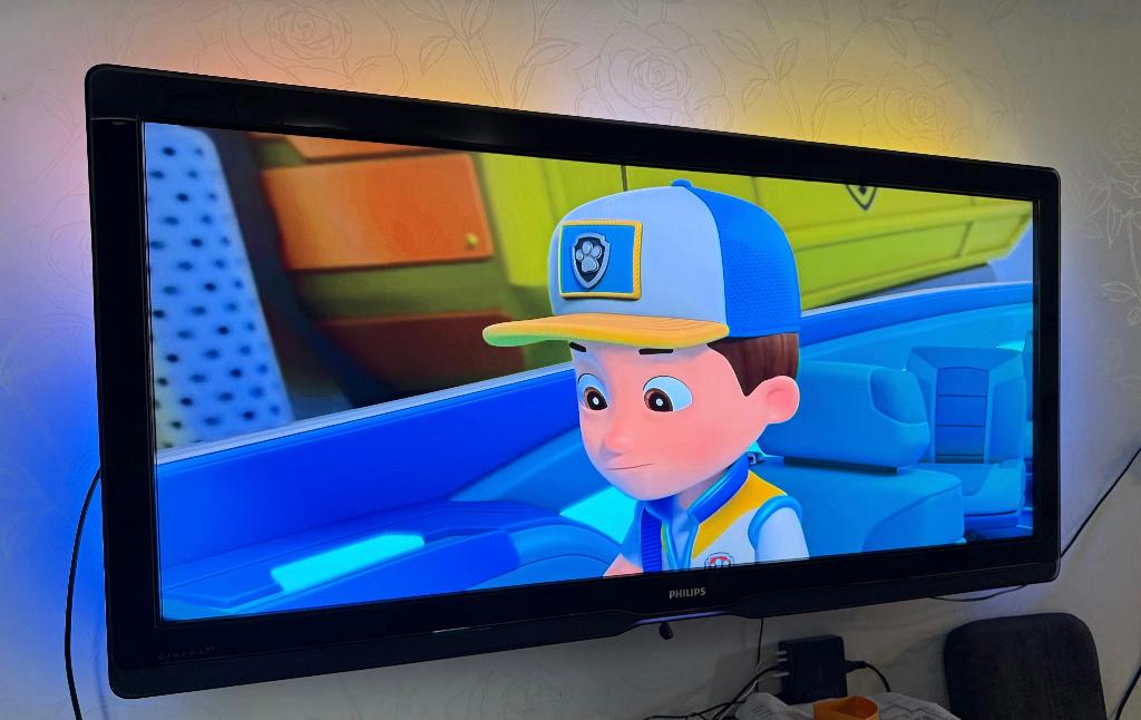 Philips TV 56" cinema 21:9 full ambilight, Ophalen, Philips, Gebruikt, 50 Hz