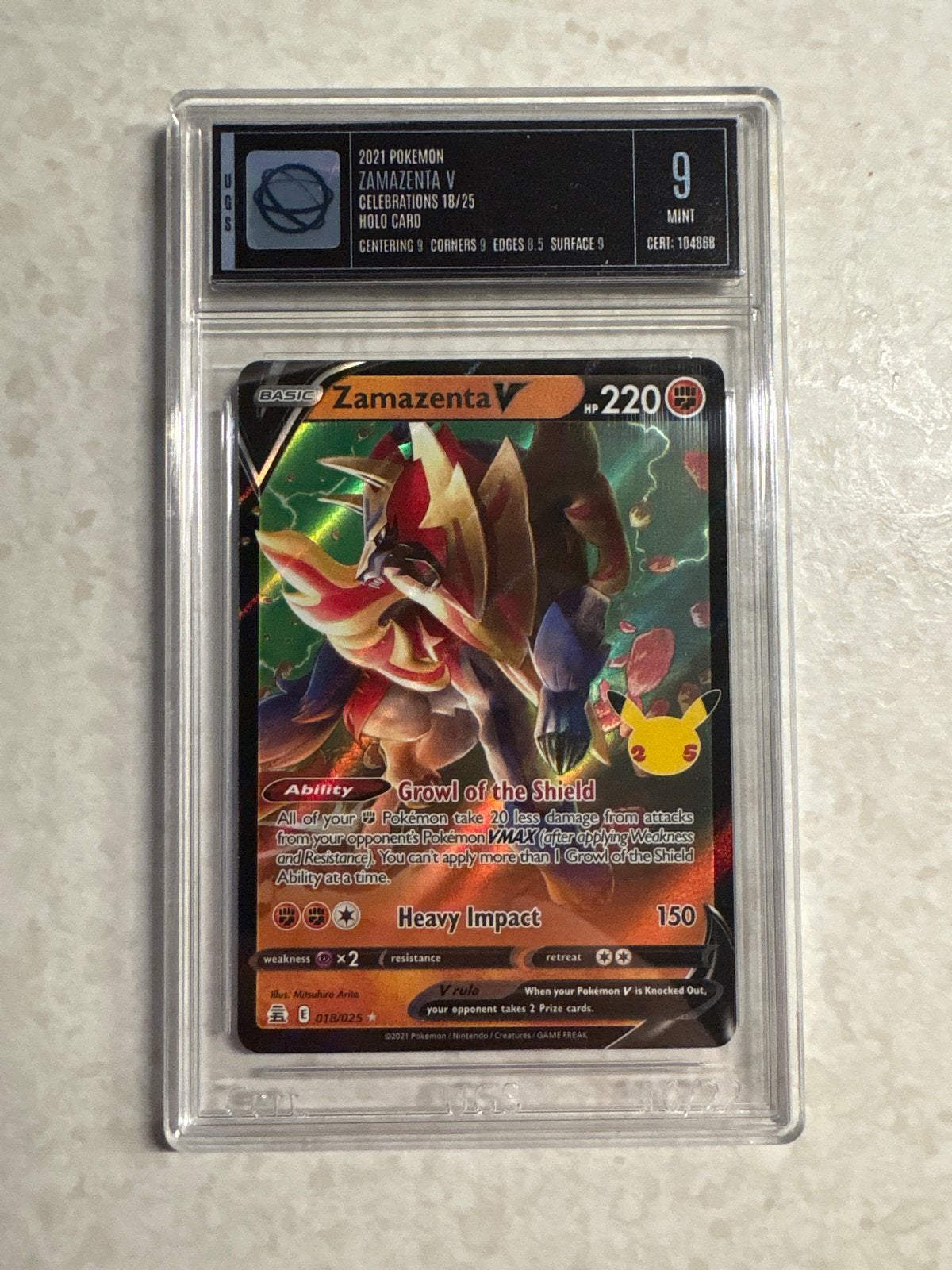 Zamazenta V Celebrations 18/25 Holo Card UGS 9 Mint, Ophalen of Verzenden, Zo goed als nieuw, Losse kaart, Foil