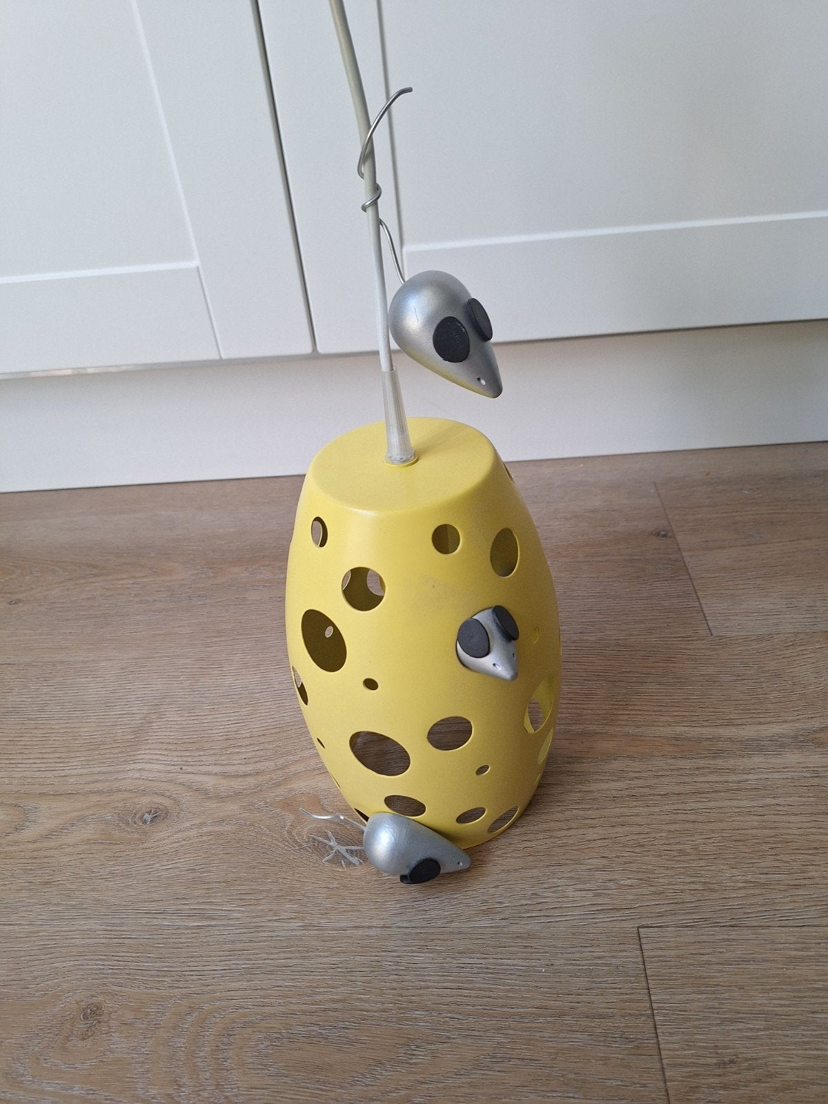 Unieke Kaaslamp met Muizen - Speelse Hanglamp, Overige merken, Gebruikt, Kunststof, Geel