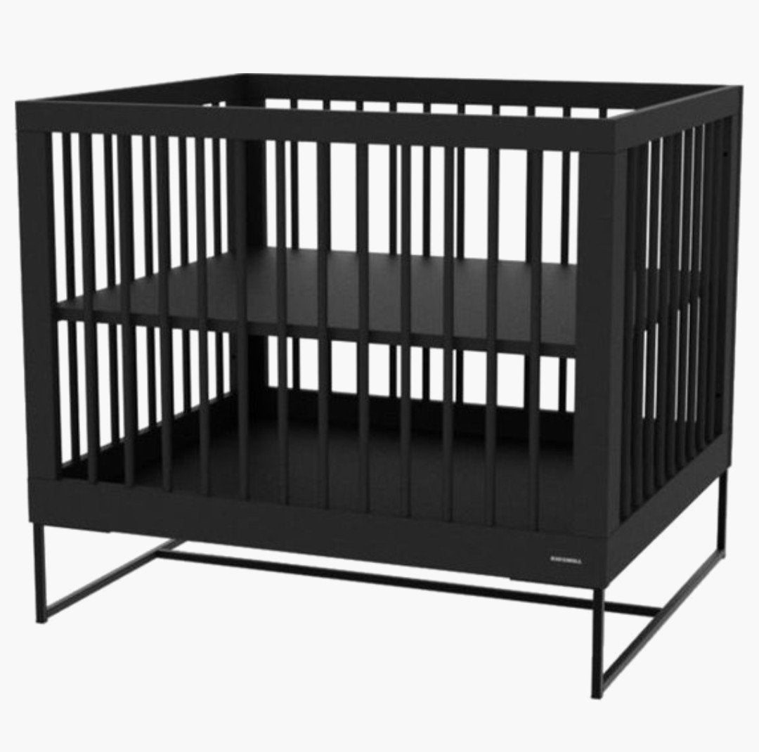 Nette zwarte Kidsmill babybox, Kinderen en Baby's, Ophalen, Zo goed als nieuw, Vierkant, In hoogte verstelbaar