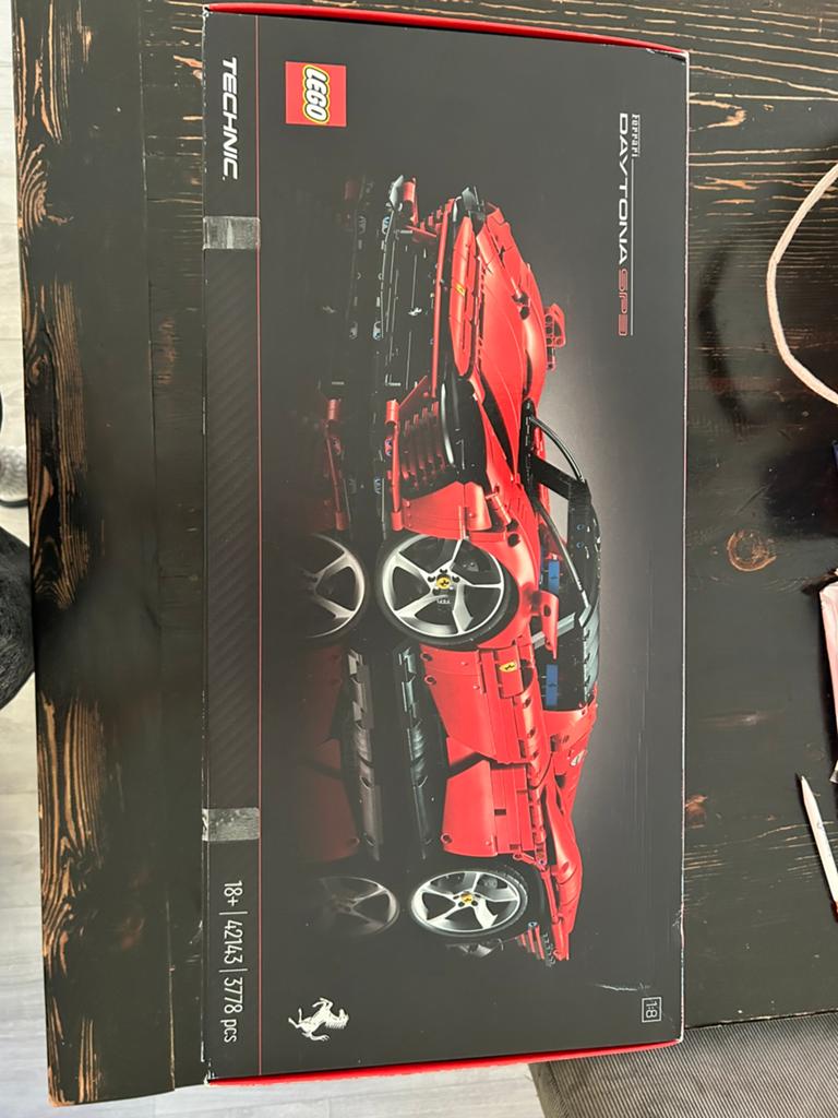 LEGO 42143 Ferrari Daytona, Ophalen of Verzenden, Zo goed als nieuw