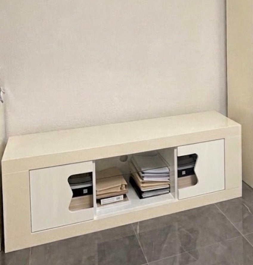 Moderne TV-meubel met opbergruimte, Ophalen, Kunststof, Gebruikt, 150 tot 200 cm