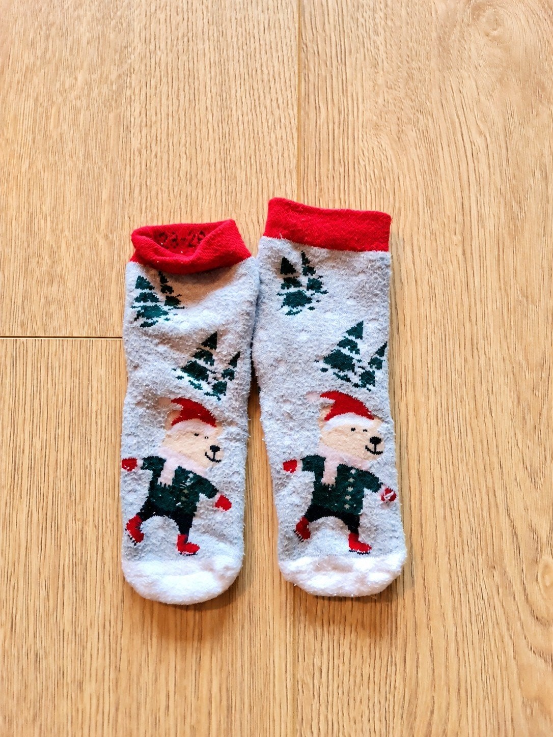 2 paar kerst nopjessokken maat 23-26, Ophalen of Verzenden, Zo goed als nieuw, Jongen, Sokken