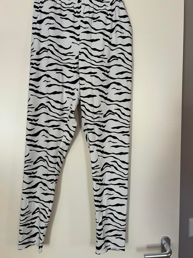 Penn&Ink leuke broek/ travelstof/ maat 40, Maat 38/40 (M), Verzenden, Wit, Zo goed als nieuw