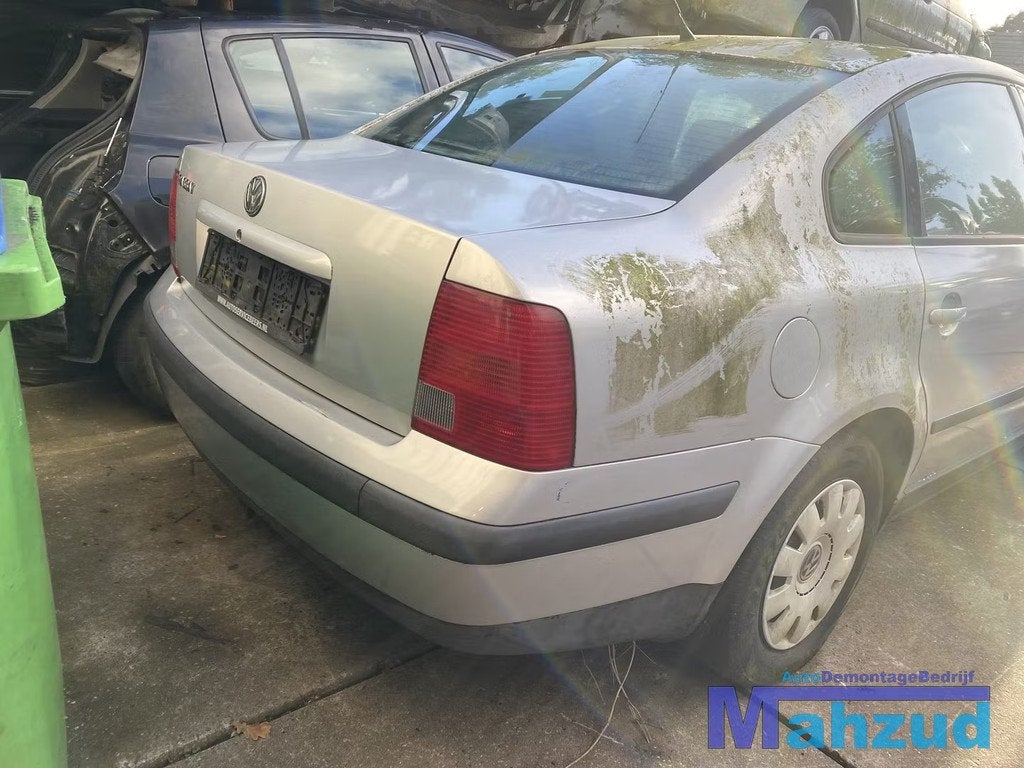 VW PASSAT 3B2 grijs LB7Z achterbumper bumper sedan 1996-2001, Gebruikt, Volkswagen, Volkswagen AG, Achter