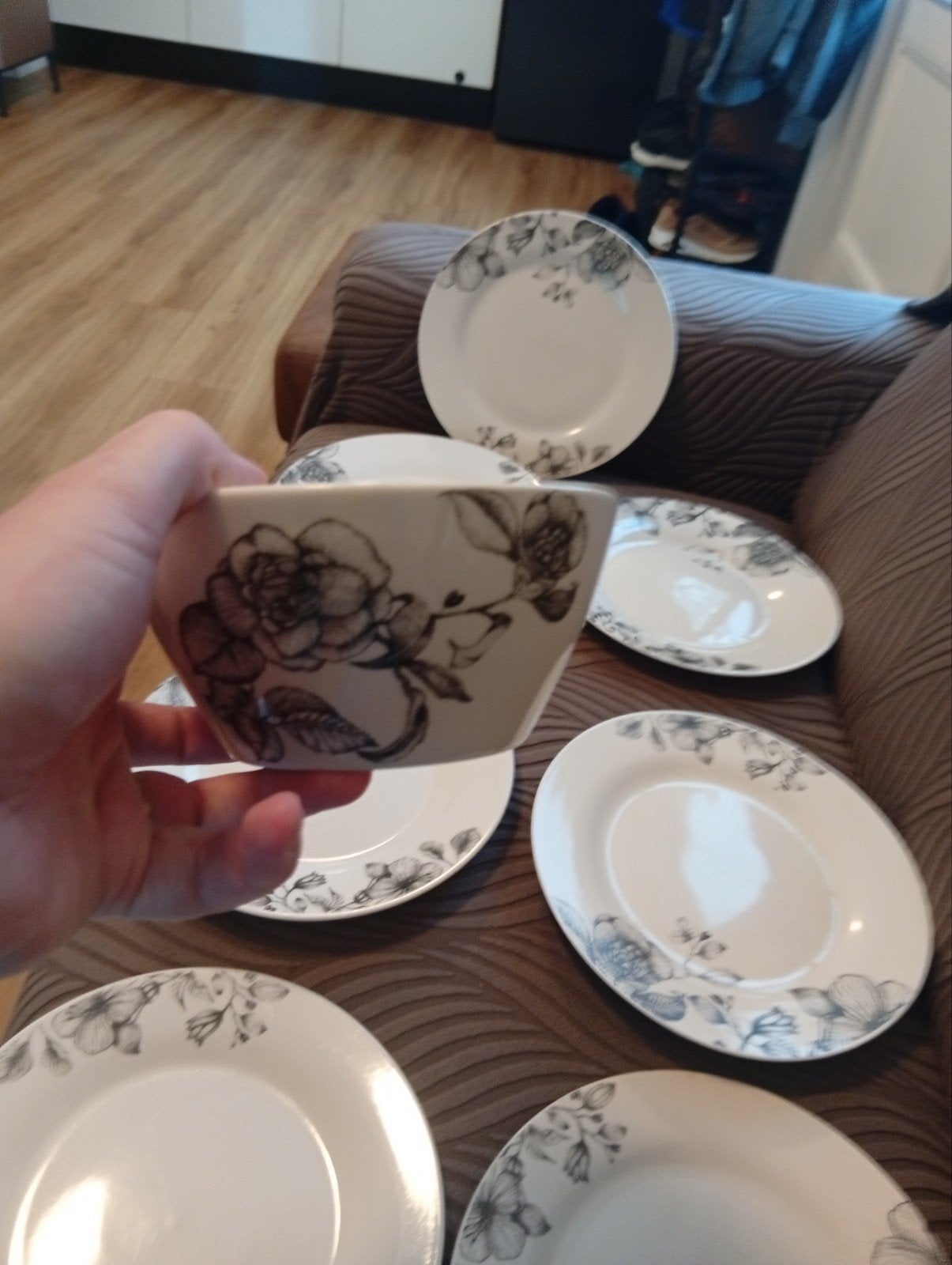 Schaaltje met bloemmotief - Okyama, Ophalen, Zo goed als nieuw, Overige merken, Schaal of Schalen