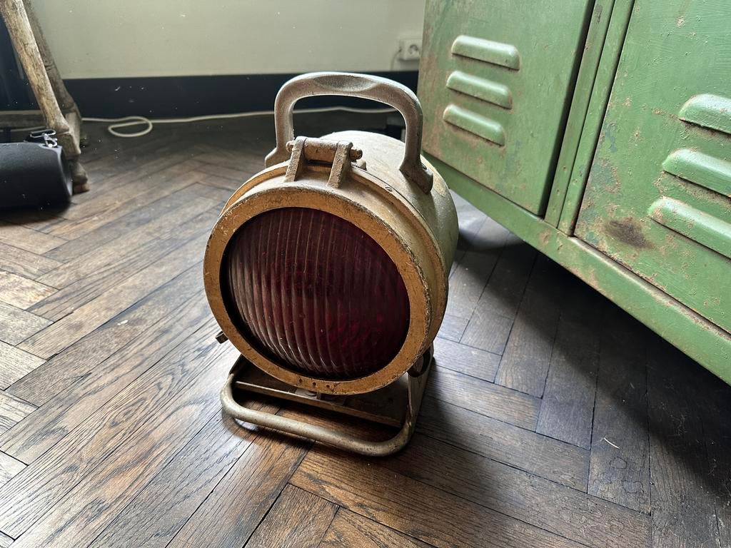 Oude seinlamp van de spoorwegen, Ophalen of Verzenden