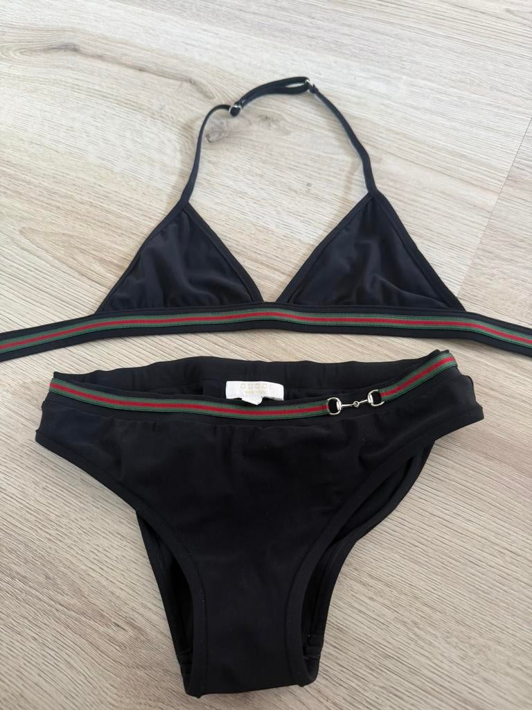 Originele gucci bikini maat 8, Ophalen of Verzenden, Zo goed als nieuw, Meisje, Bikiniset