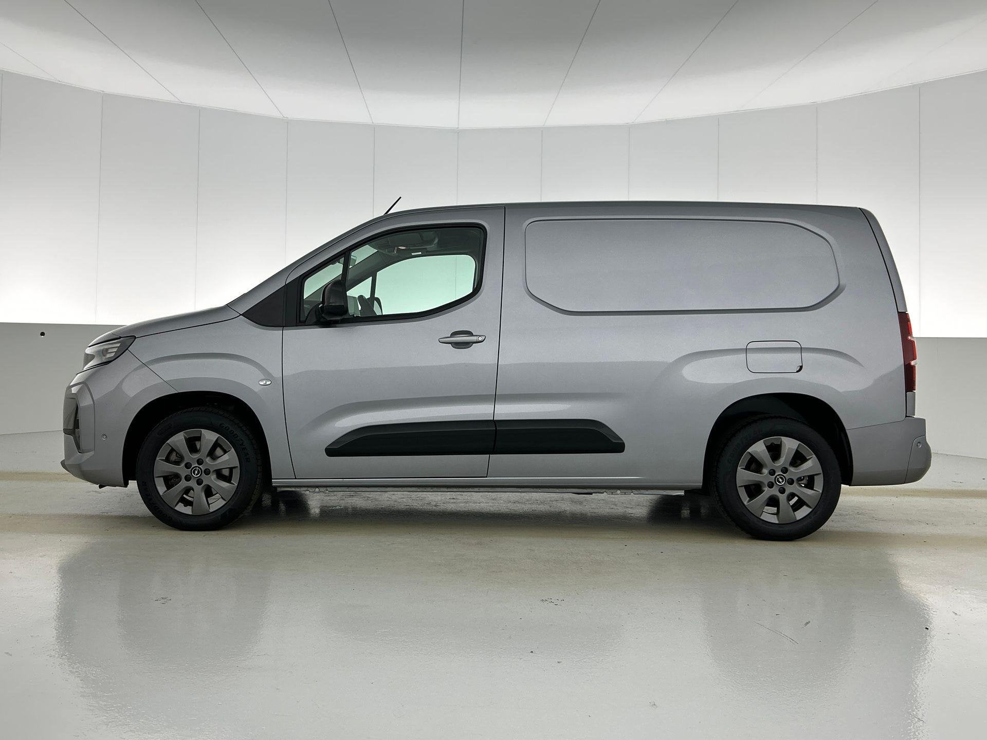 Opel Combo 1.5 BlueHDi 130PK Automaat L2 Apple Carplay / And, Auto's, Bestelauto's, Stof, Gebruikt, 4 cilinders, Origineel Nederlands