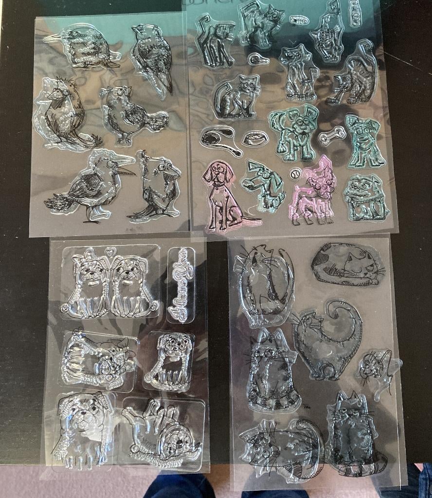 4 setjes clear stamps honden katten en vogels, Hobby en Vrije tijd, Ophalen of Verzenden, Gebruikt, Clearstamp