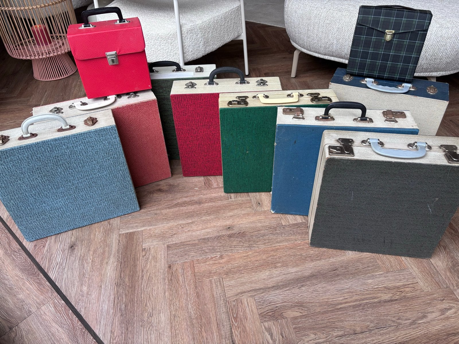 Vintage vinyl koffers - Diverse kleuren en maten, Cd's en Dvd's, Vinyl | Overige Vinyl, Ophalen, Gebruikt, Overige formaten