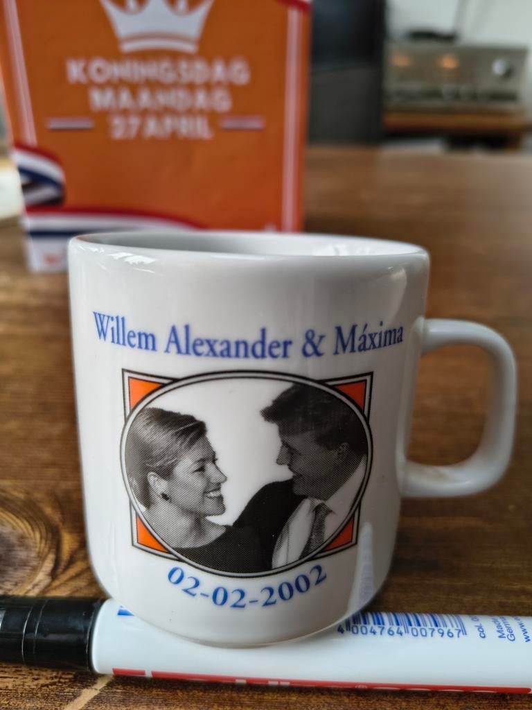Huwelijksmok Willem Alexander & Máxima 02-02-2002, Verzamelen, Ophalen of Verzenden, Zo goed als nieuw, Nederland, Servies