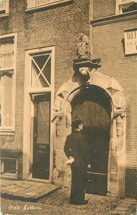 380-893-013 Leiden Poortje Oude Stadspenshal, Verzenden, Voor 1920, Zuid-Holland