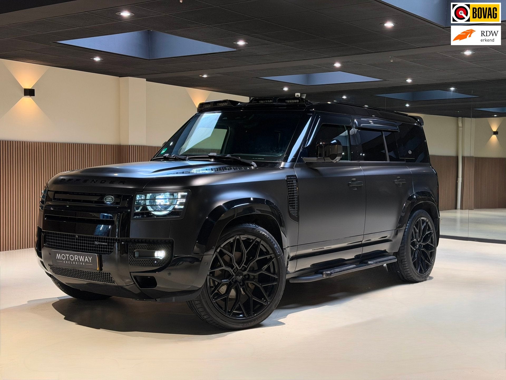 Land Rover Defender Hard Top 3.0 D200 110 MHEV X-Dynamic SE|, Auto's, Wit, Leder, Bedrijf, Vierwielaandrijving