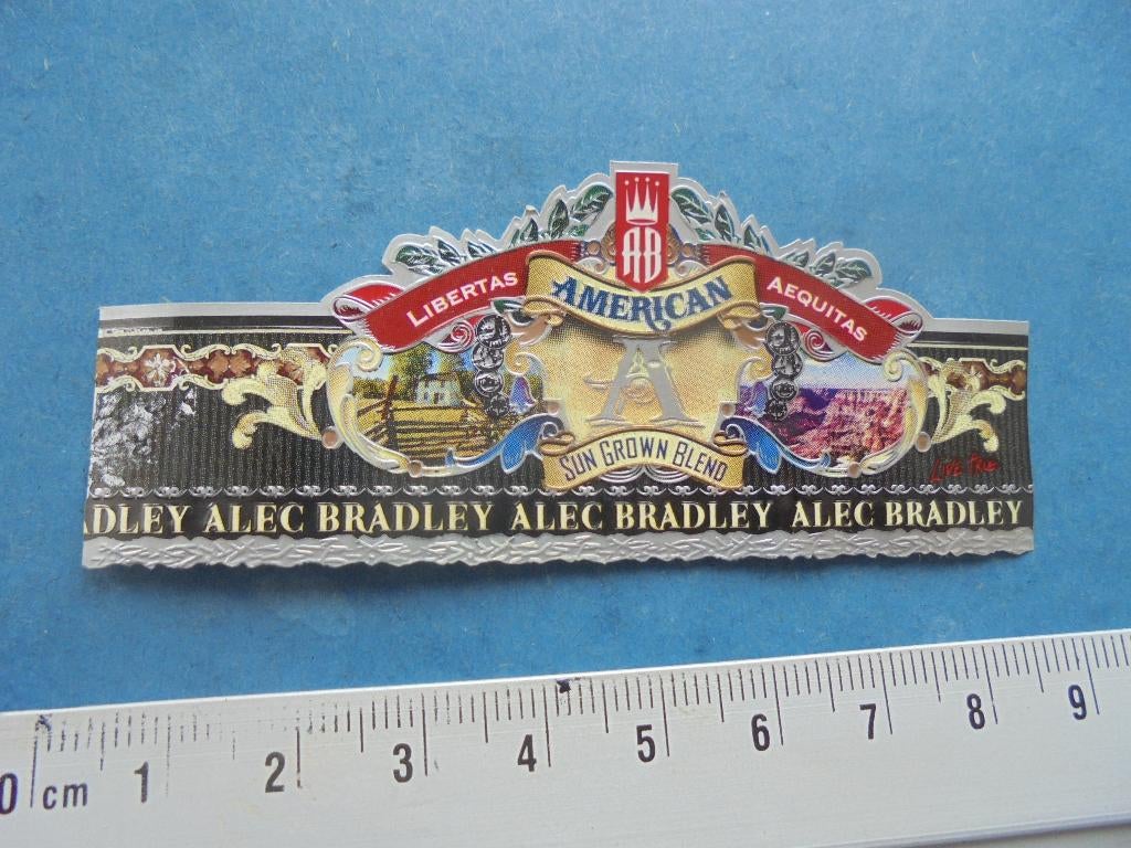 Sigarenband American Alec Bradley uit Florida ?, Ophalen of Verzenden, Zo goed als nieuw, Sigarenbandjes