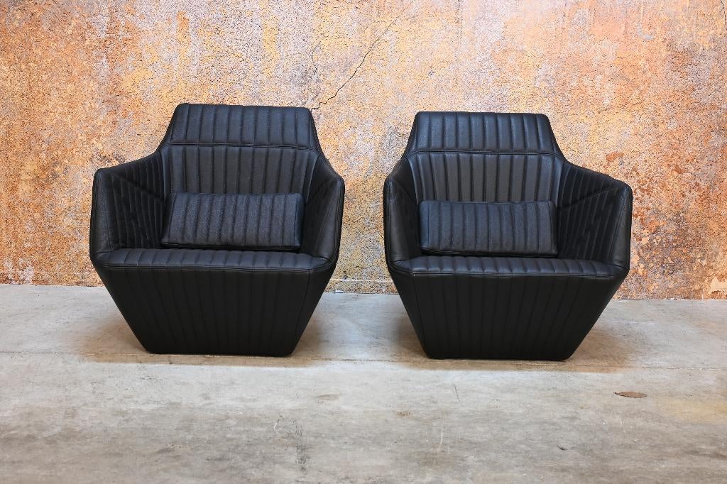 NIEUWbeklede unieke Ligne Roset Facet design fauteuils, Huis en Inrichting, Fauteuils, Ligne Roset, Ophalen of Verzenden, Zo goed als nieuw