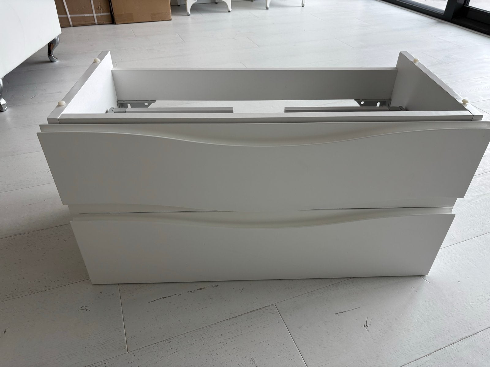 4 x nieuwe Tiger Wave Wastafelonderkast wit - Moet weg, Ophalen, Nieuw, 50 tot 100 cm, Minder dan 100 cm
