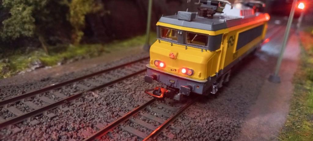 Roco NS1600 43675... serie1 LEDplaatjes lok verlichting, Hobby en Vrije tijd, Modeltreinen | H0, Locomotief, Verzenden, Gelijkstroom of Wisselstroom