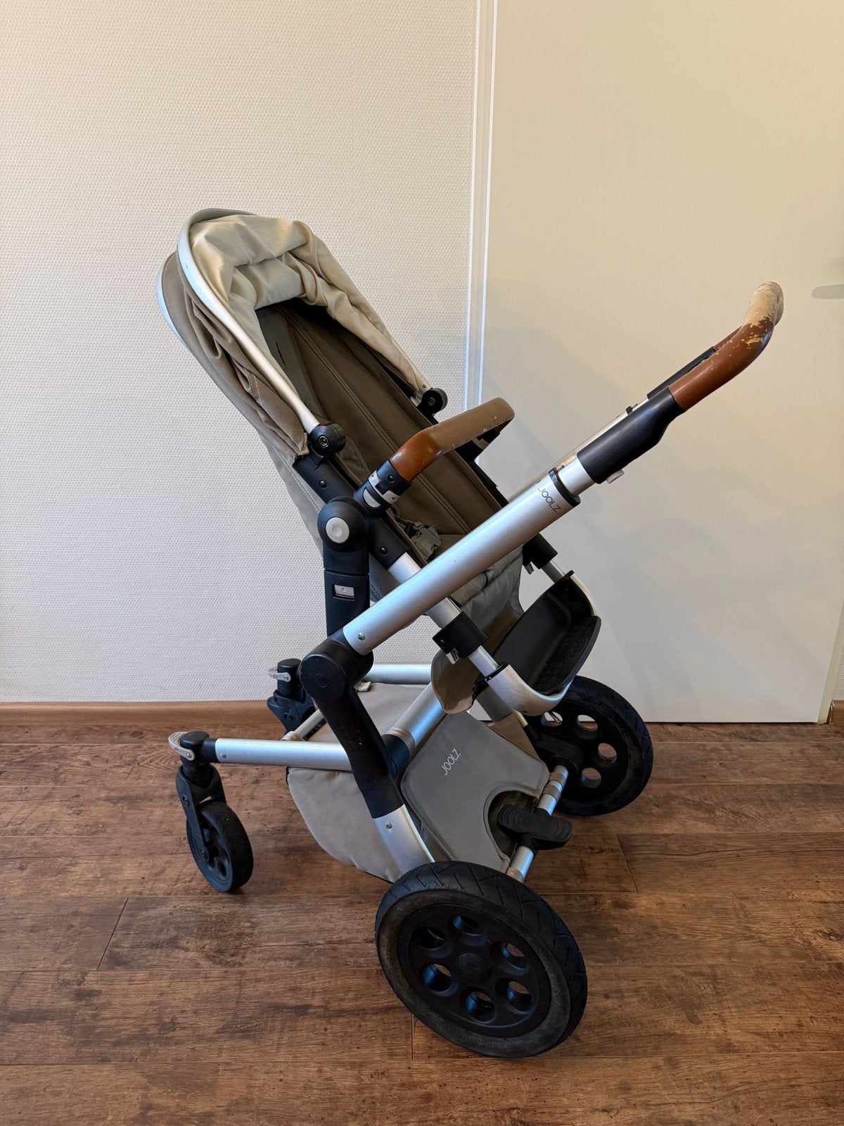 Joolz Day kinderwagen met reiswieg en accessoires, Gebruikt, Luchtbanden, Combiwagen, Ophalen