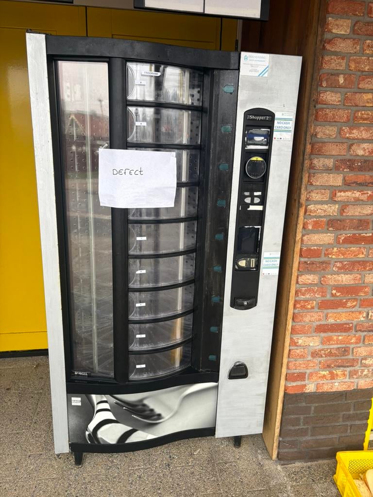 Vendingmachine verkoopautomaat defect, Ophalen of Verzenden, Zo goed als nieuw