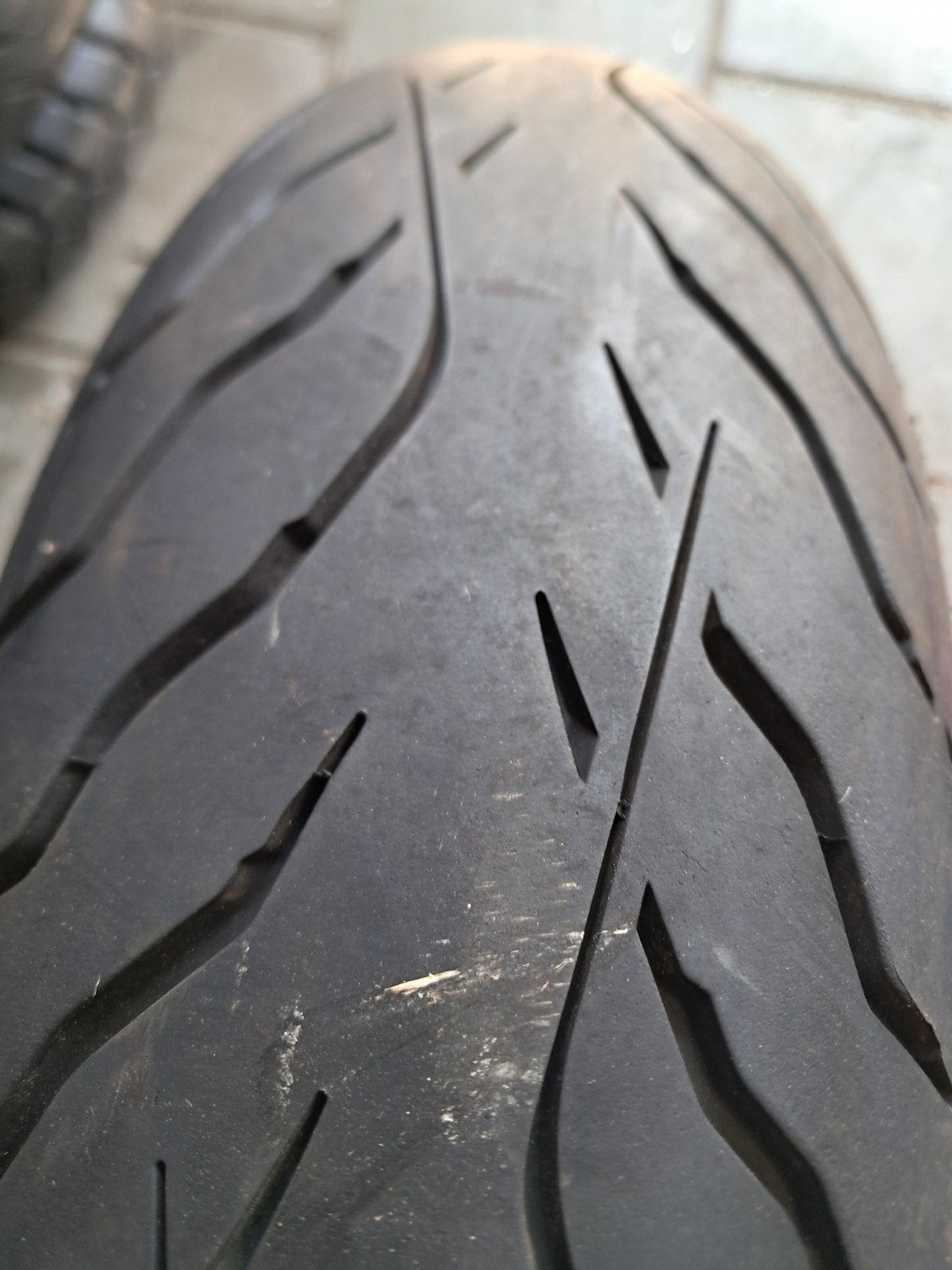 Motorband 180/55/17, Ophalen