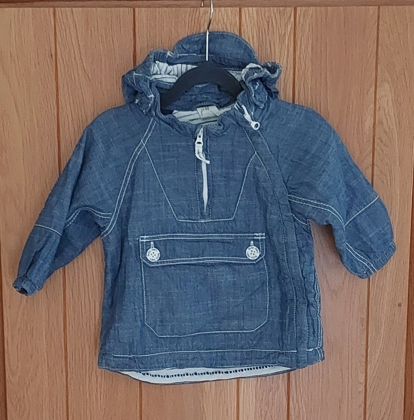 H&M Baby Jasje Maat 74 - Denim Look, Kinderen en Baby's, Ophalen, H&M, Zo goed als nieuw, Jasje