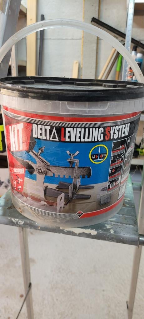 Rubi Delta Levelling System Kit - Tegelnivelleersysteem, Ophalen, Zo goed als nieuw