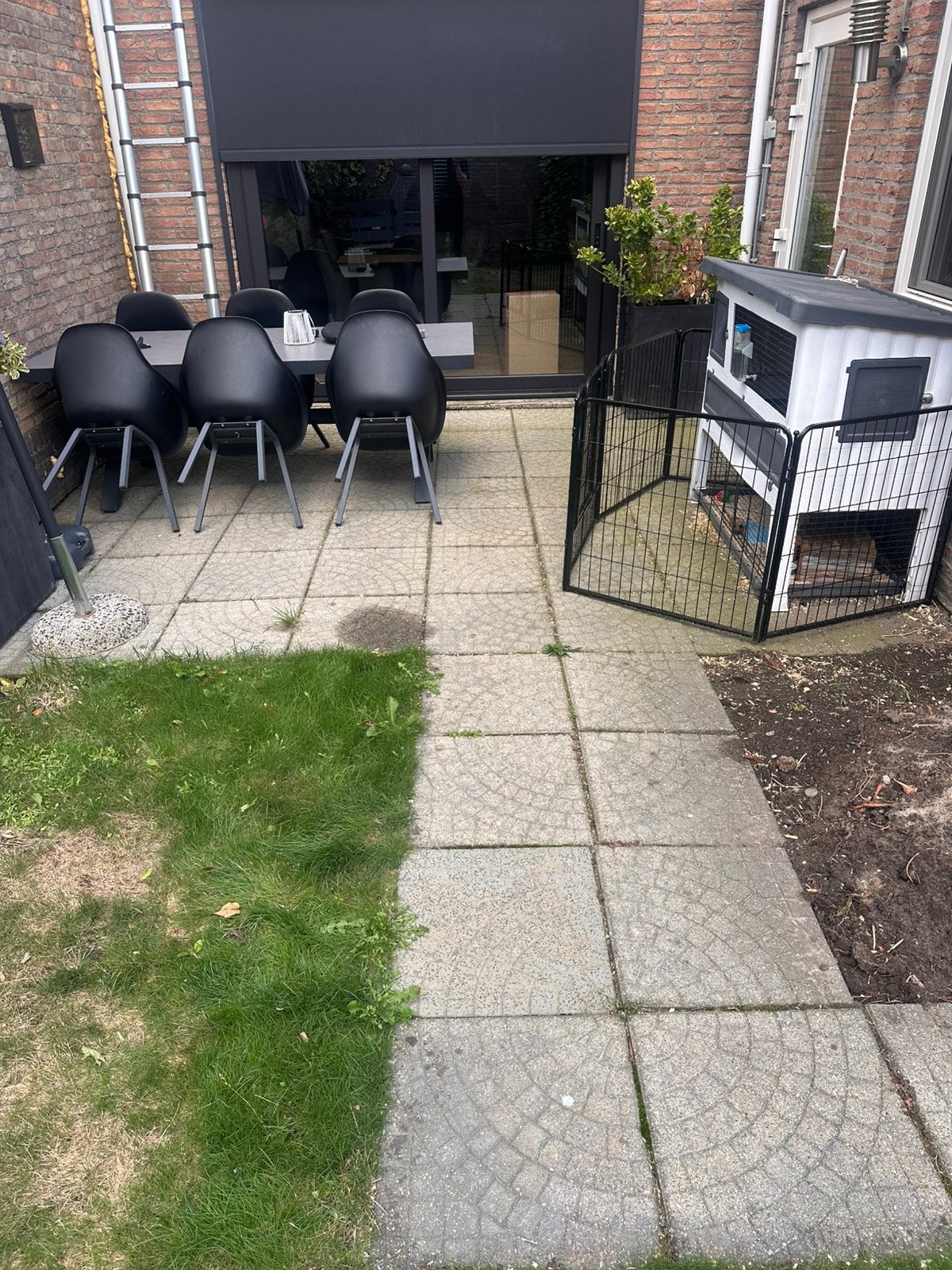 Gratis af te halen: Terrastegels 50x50 cm (ca. 22m²), 40 tot 60 cm, Gebruikt, 40 tot 60 cm, Ophalen of Verzenden