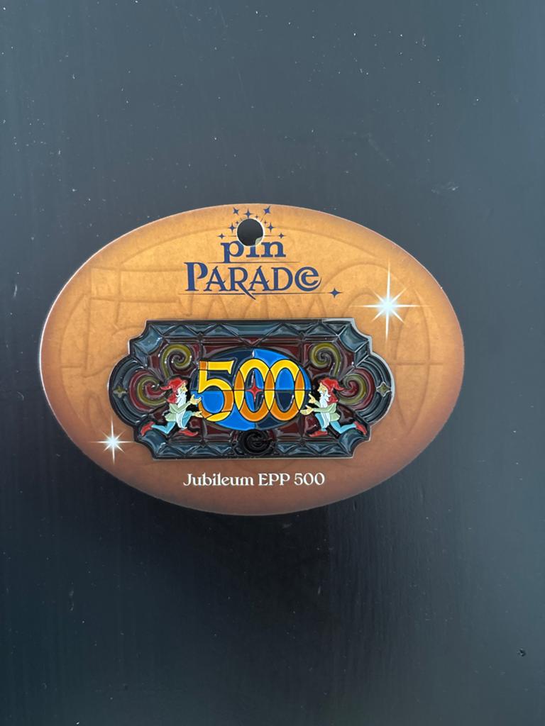 Efteling Pin Parade Jubileum EPP 500, Verzamelen, Speldjes, Pins en Buttons, Ophalen of Verzenden, Zo goed als nieuw