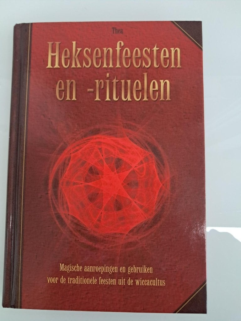 Boek Heksenfeesten en -rituelen, Ophalen of Verzenden, Nieuw, Spiritualiteit algemeen, Overige typen