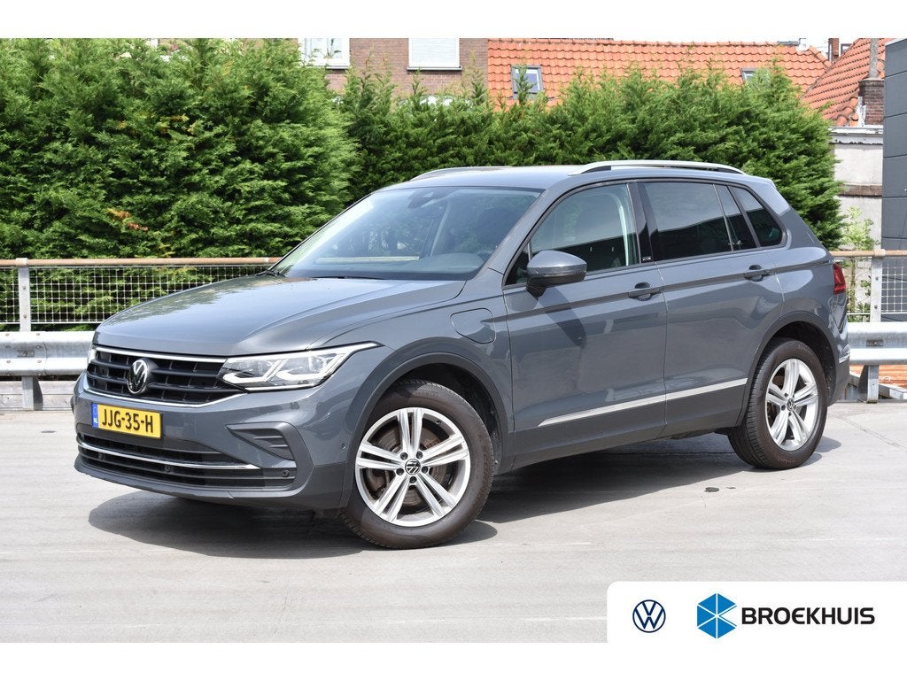 Volkswagen Tiguan 1.4 TSI eHybrid Business Plus PHEV, Auto's, Volkswagen, Euro 6, Hybride Elektrisch/Benzine, SUV of Terreinwagen
