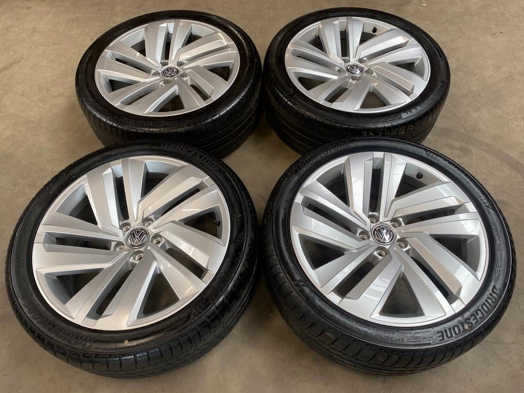 20 inch originele velgen + zomerbanden Volkswagen Tiguan, Gebruikt, 255 mm, Banden en Velgen, Ophalen of Verzenden