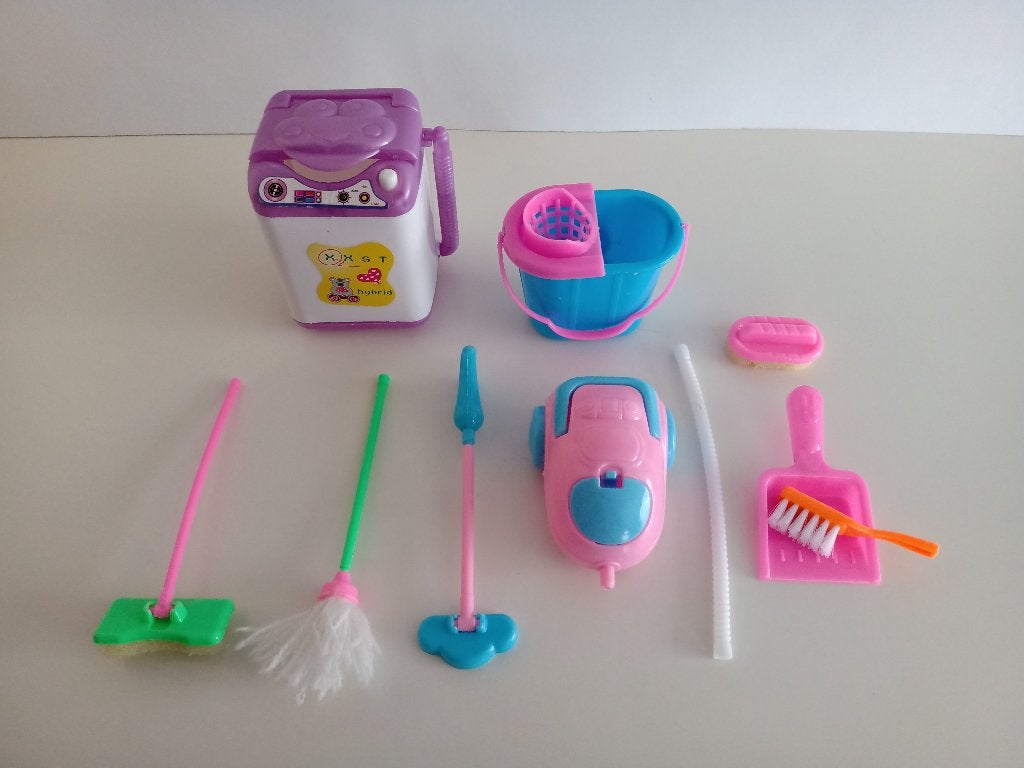 Mini Schoonmaak Spulletjes voor (Barbie) Poppen, Ophalen of Verzenden, Gebruikt, Accessoires