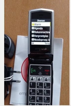 Emporia ClickPlus Klaptelefoon met Oplader en Dockingstation, Universeel, Verzenden, Micro-USB, Zo goed als nieuw