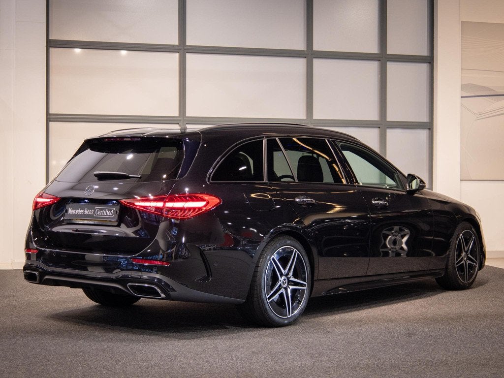 Mercedes-Benz C-Klasse Estate 180 AMG Line Premium PLUS | Pa, Automaat, 4 cilinders, Automatische klimaatregeling, Zwart