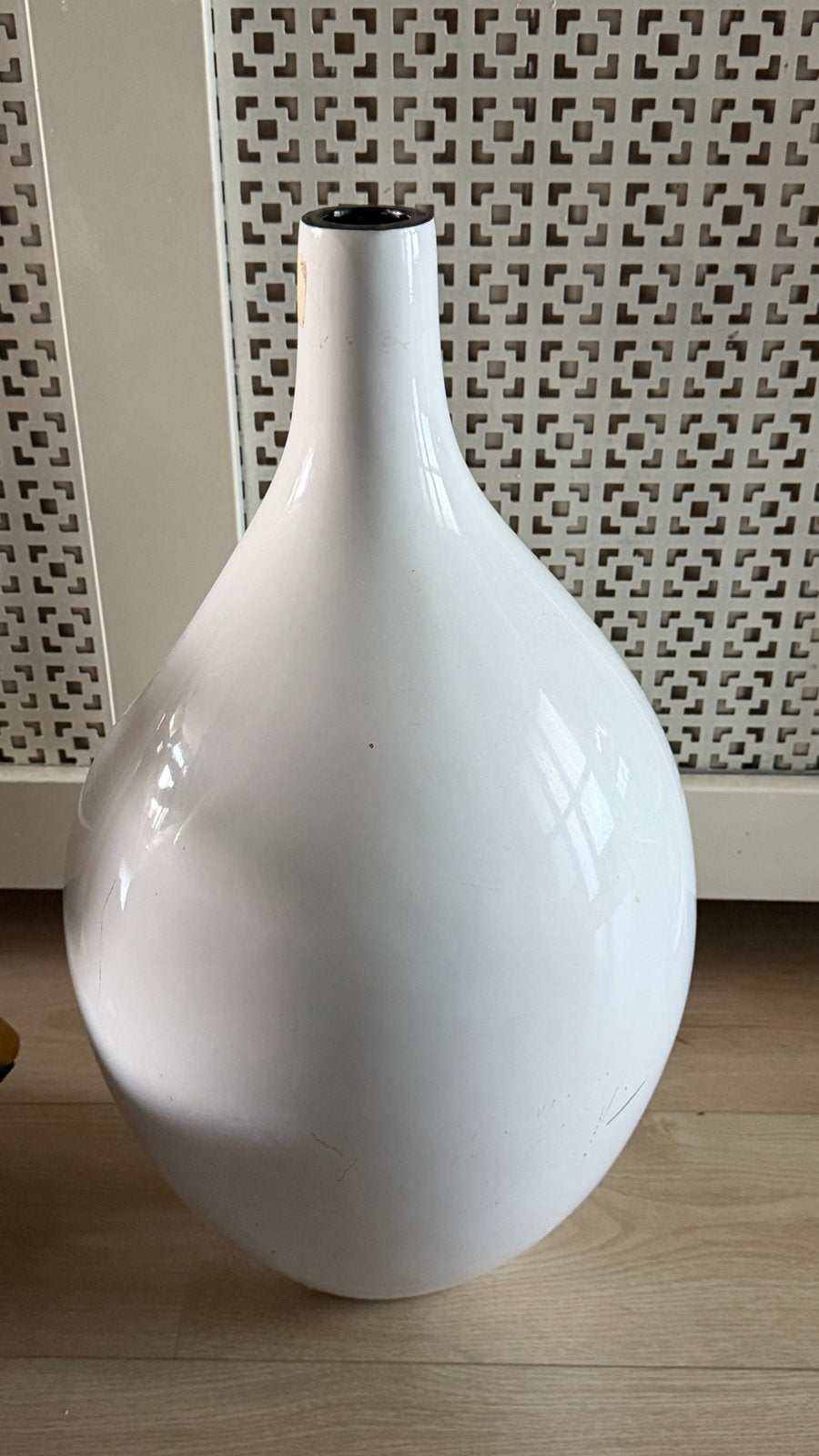 Witte vaas, modern design, Ophalen of Verzenden