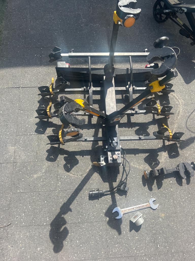 Hawk fietsendrager voor 4 fietsen, Ophalen, Gebruikt, Trekhaakdrager