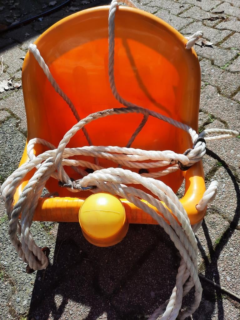 Oranje babyschommel met touwen, Ophalen, Gebruikt, Schommel