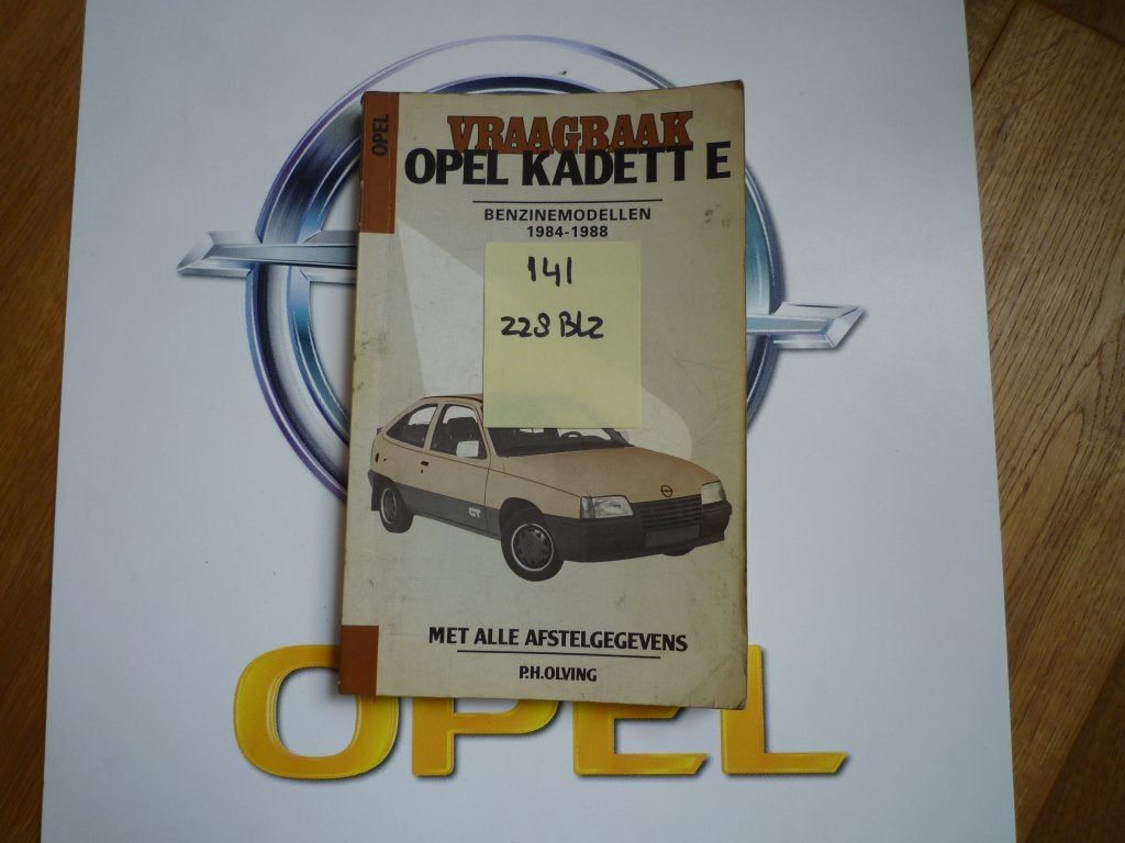 Opel Kadett-E vraagbaak 1984-88 nr 141, Ophalen of Verzenden