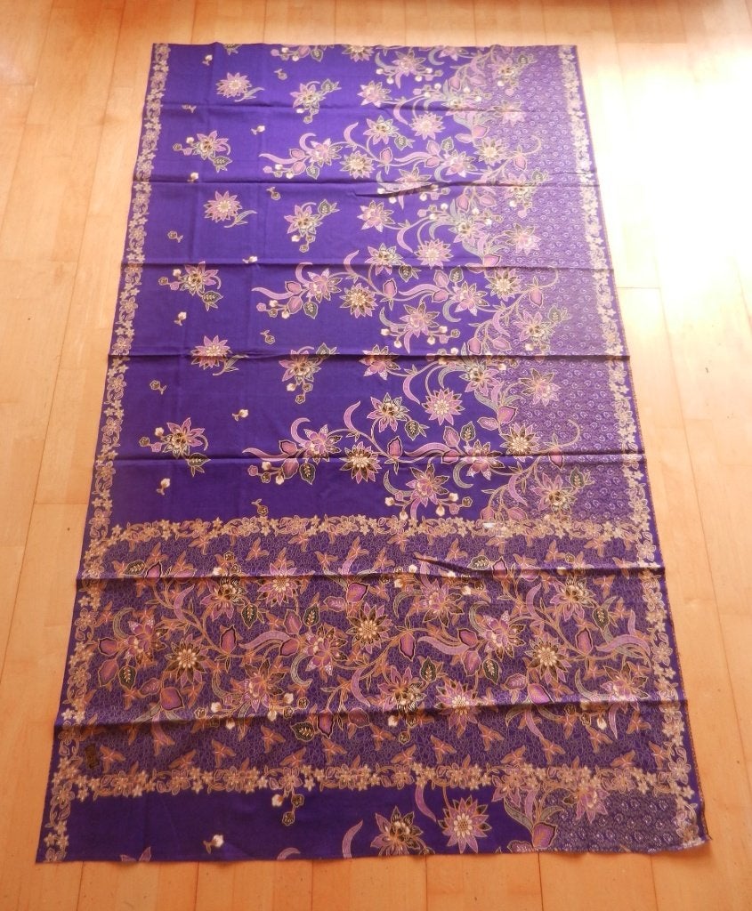 Batik lap, floraal decor paars bruin, donkerpaars 112x189 cm, Meerkleurig, Nieuw, Ophalen of Verzenden, 30 tot 120 cm