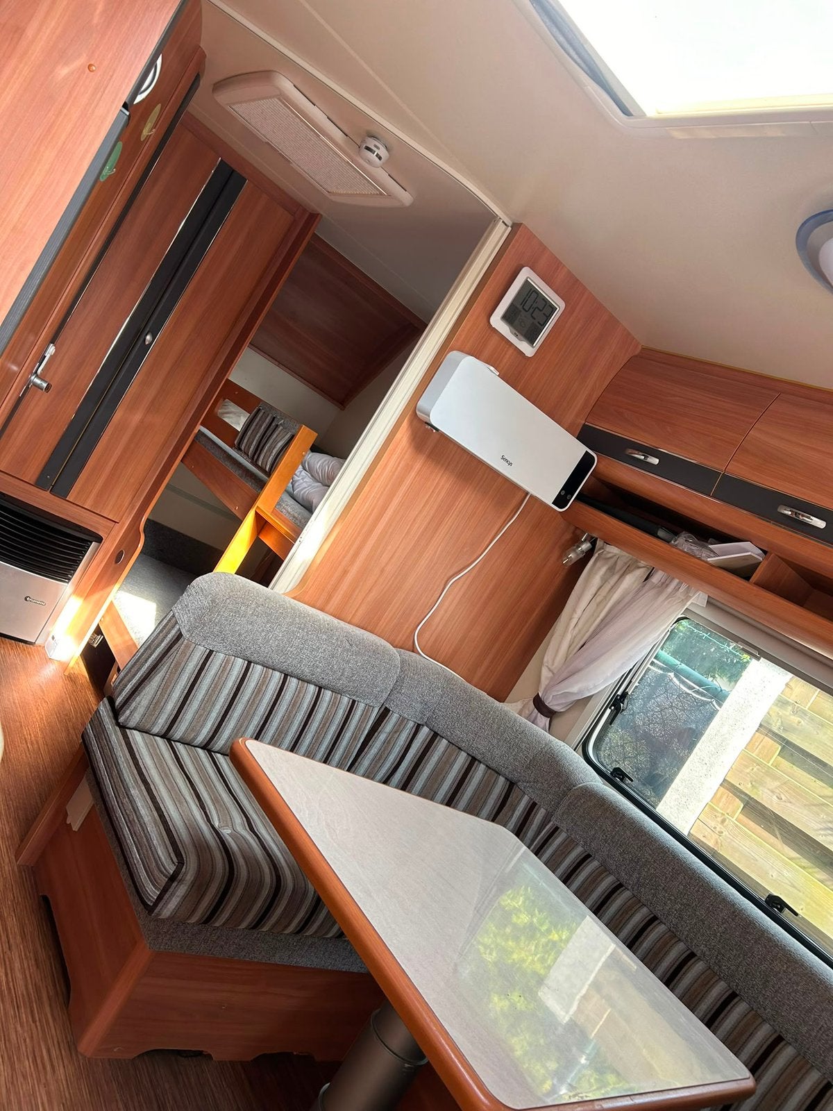 Hobby 545 kmf, Caravans en Kamperen, Caravans, Rondzit, Hobby, Queensbed, Particulier