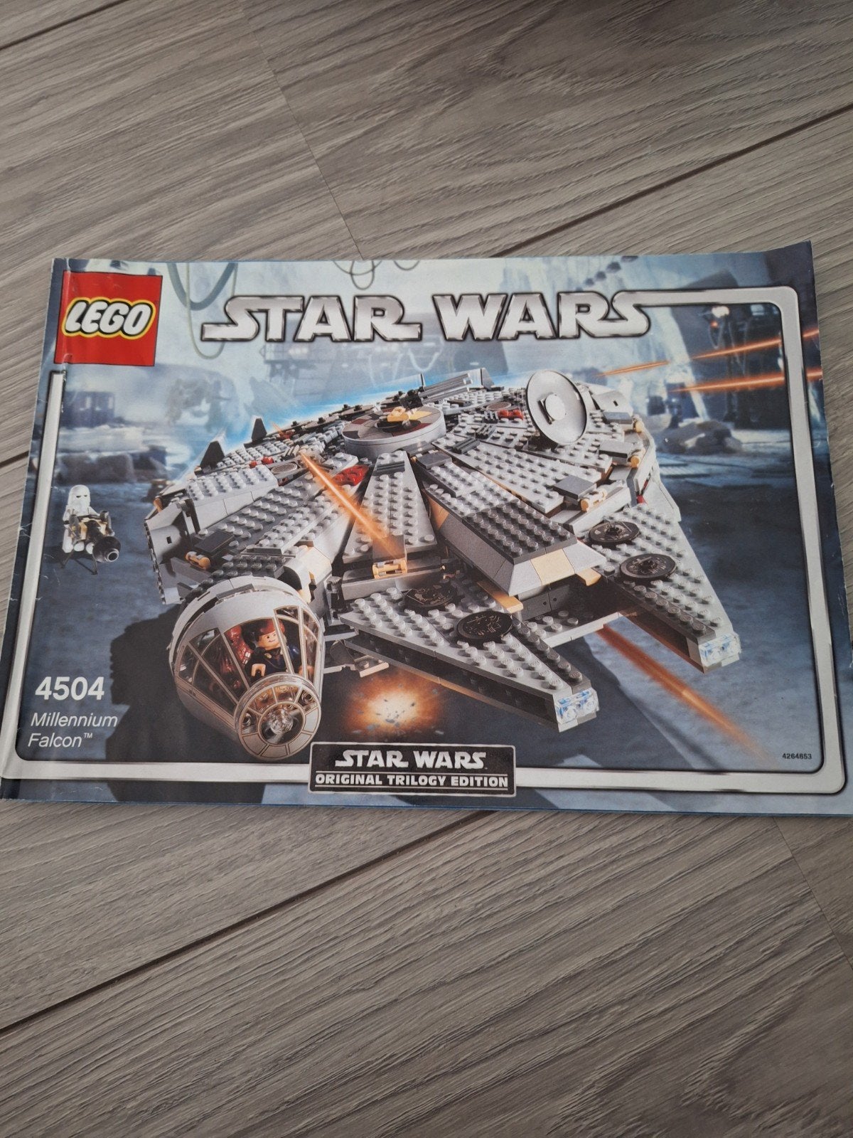 Lego Star Wars Millennium Falcon 4504 met boekje, Ophalen of Verzenden, Gebruikt, Overige merken