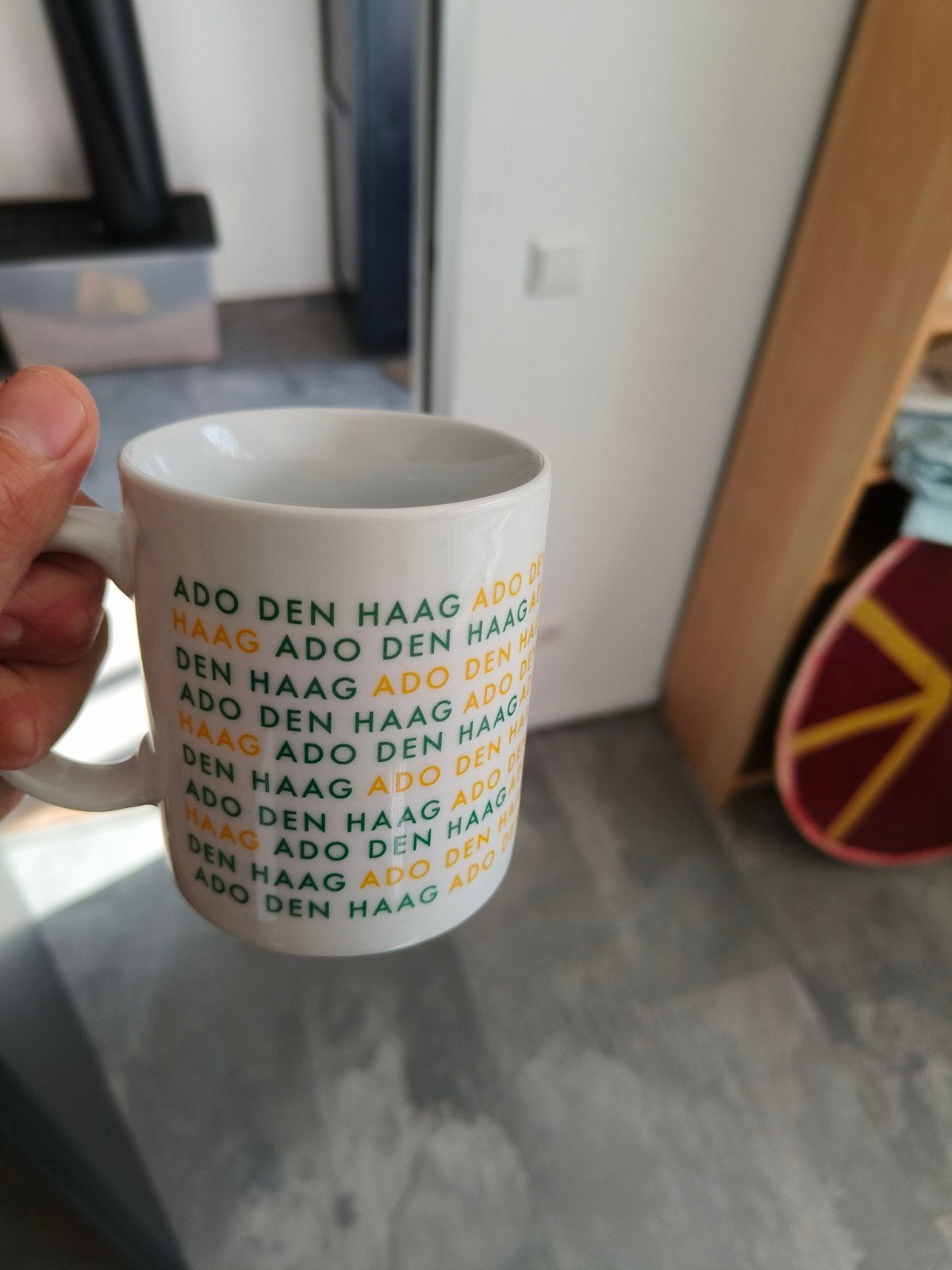 ado den haag mok, Ophalen of Verzenden, Zo goed als nieuw
