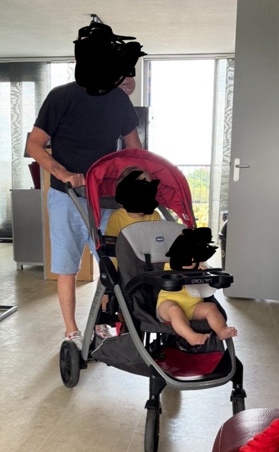 Chicco kinderwagen met 2e kindje op staplankje of zitje, Ophalen, Gebruikt